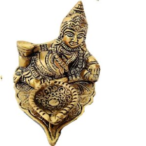 Patta Kuber Diya Idol Golden  Size Approx  9 Cm