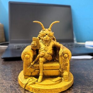 Cockroach Party Idol Golden Size Approx 4 Inch